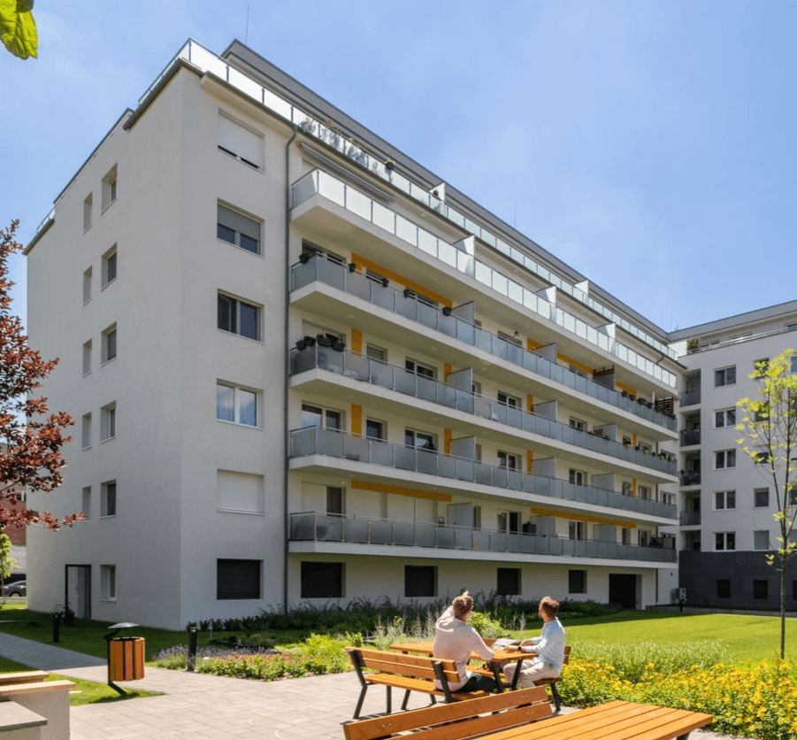 Metropolitan Garden lakópark és a belső kert